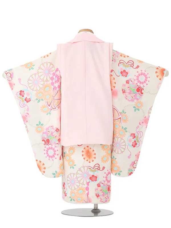 七五三(3歳女児被布)3387 ピンク紗綾形文小花刺繍×クリーム紗綾形文毬花づく