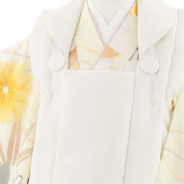 七五三(3歳女児被布)A104 オフホワイト花文×淡黄色紗綾形文ぼたん菊