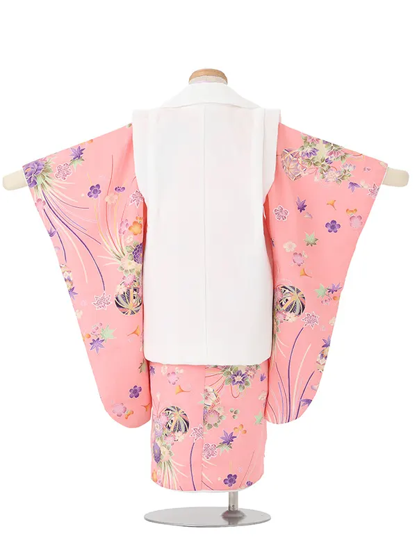 七五三(3歳女児被布)A126 白うさぎ小花×ピンク毬菊
