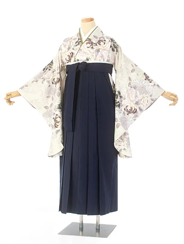【ふくよかサイズ】卒業式袴 D0040 ベージュ牡丹×紺無地袴