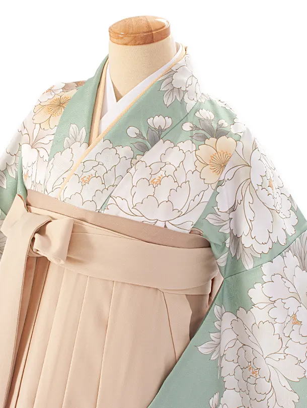 【ふくよかサイズ】卒業式袴 D0062 ヒワ 牡丹×ベージュ