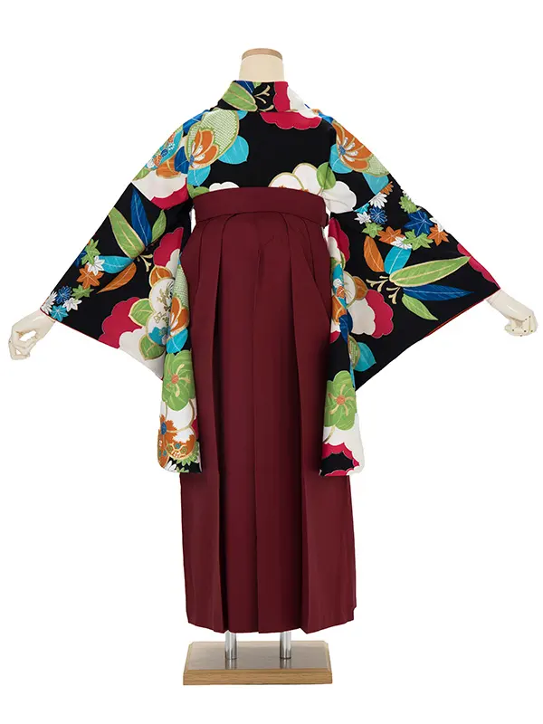 卒業式袴 DR13 ねじり梅 松笹 黒系着物×夢千代小花 刺繍 エンジ袴