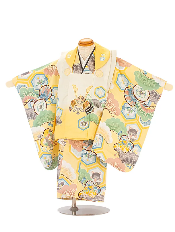 七五三(2,3歳男児被布)D3081 クリーム 兜／黄 扇 鼓