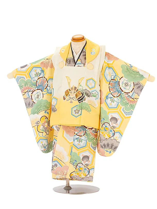 七五三(2,3歳男児被布)D3081 クリーム 兜／黄 扇 鼓