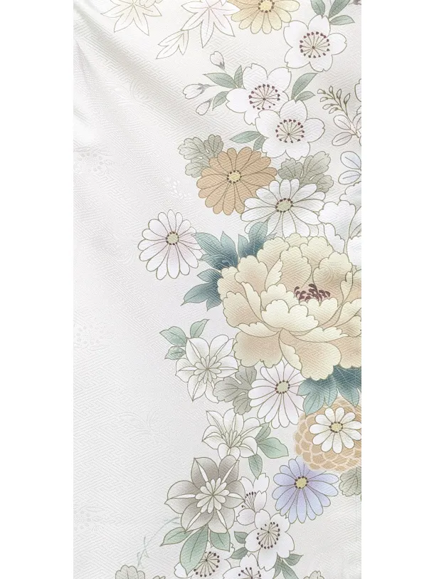 3歳女児被布 D3091 クリーム花ししゅう×薄ベージュ白花々