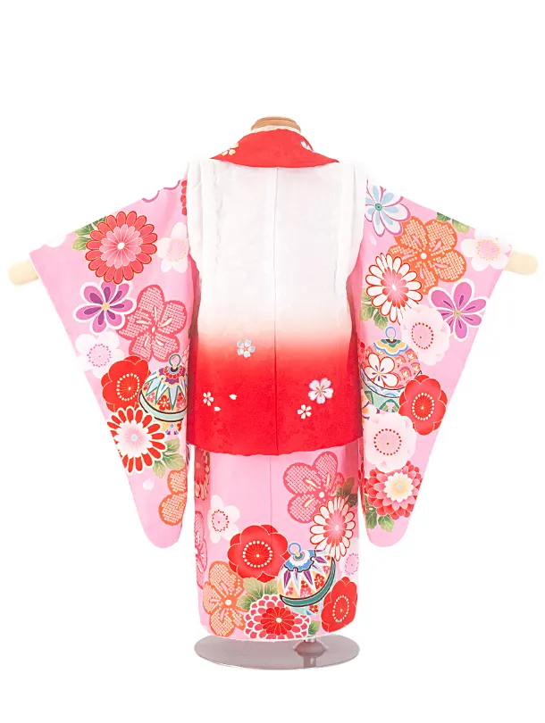 2歳3歳女児被布 D3106 赤×ピンク 桜 梅 鈴