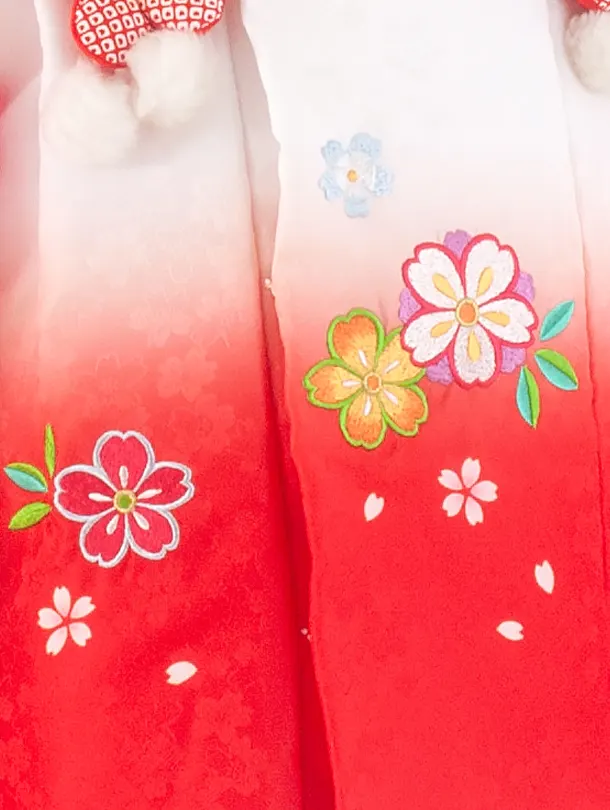 2歳3歳女児被布 D3106 赤×ピンク 桜 梅 鈴