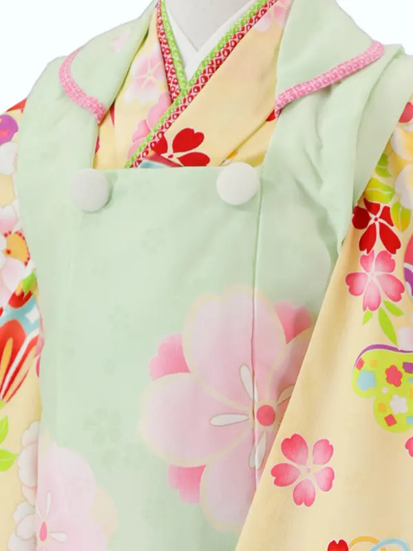 式部浪漫 2歳(被布)緑 七五三