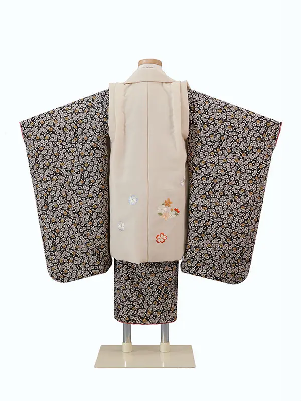 3歳(被布)ﾍﾞｰｼﾞｭ 七五三