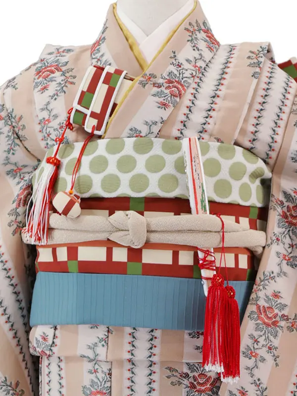 7歳(四つ身)ﾍﾞｰｼﾞｭ 七五三