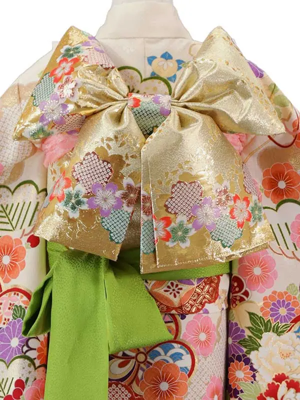 6歳(四つ身)ﾍﾞｰｼﾞｭ 七五三