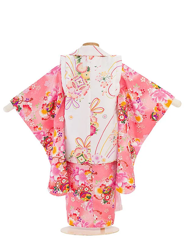 七五三レンタル(3歳女児被布)白地に花×ピンク花尽くし