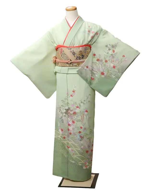 訪問着0007薄緑色　知色に華やかな花柄