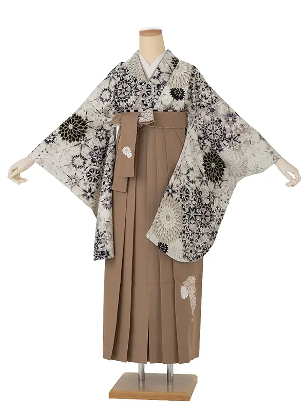 卒業式袴レンタルM1375切子菊・クリーム×菊刺繍／薄茶