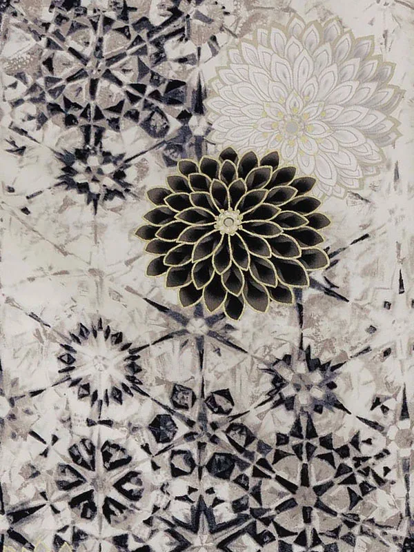 卒業式袴レンタルM1375切子菊・クリーム×菊刺繍／薄茶