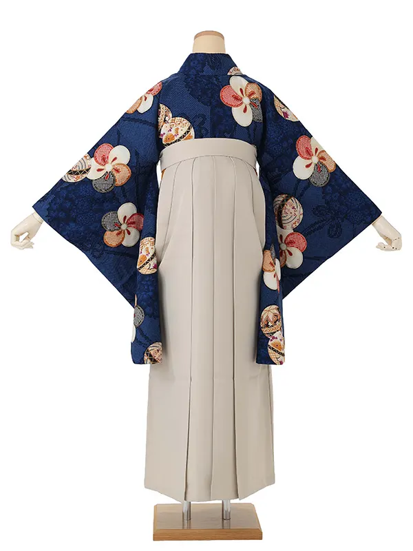 卒業式袴レンタルM1384まりとねじり梅・ネイビー×紐裏ストライプ／ベージュ