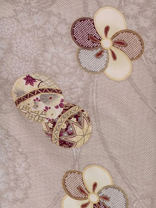 卒業式袴レンタルM1385まりとねじり梅・グレージュ×花丸紋に桜　刺繍・エンジ