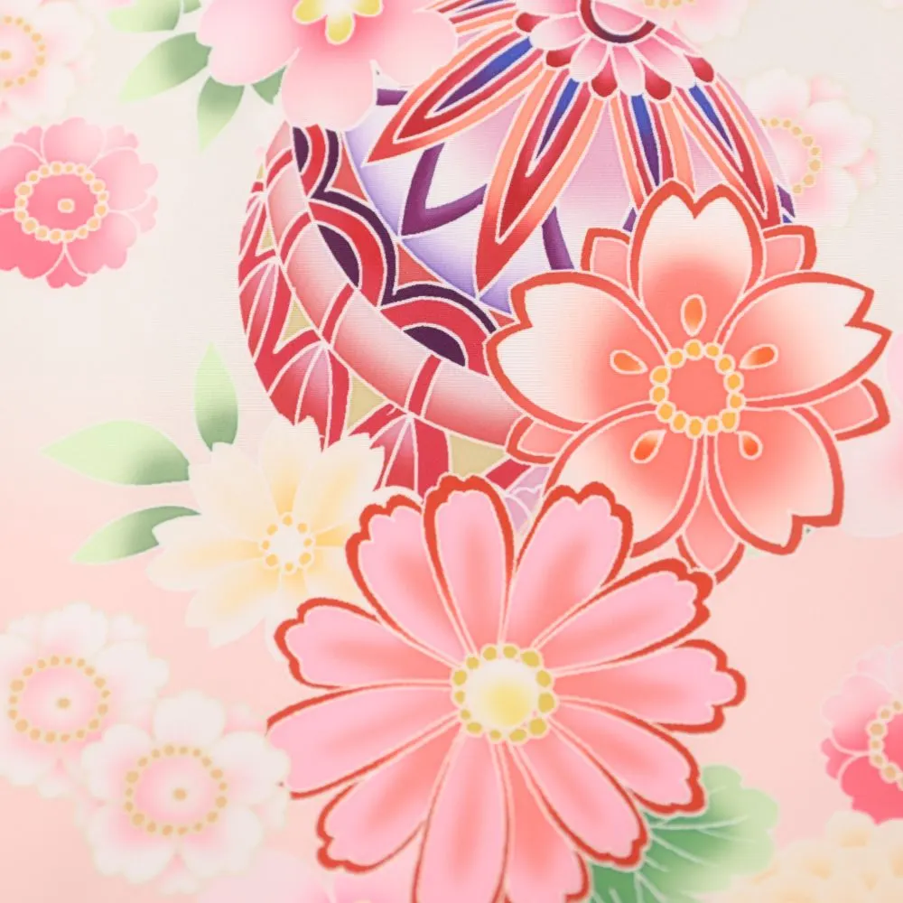 お宮参り 女の子レンタル　桜に 毬花づくし/白