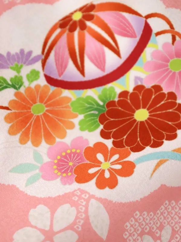 七五三レンタル(2歳女児被布)絞り柄　鞠に花菊/ピンク×牡丹に御所車/ピンク