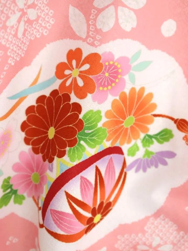 七五三レンタル(2歳女児被布)絞り柄　鞠に花菊/赤×牡丹に御所車/ピンク