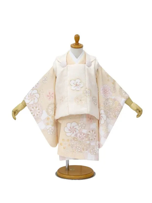 七五三レンタル(2歳女児被布)【陽気な天使】鹿の子柄金駒刺繍/ねじり梅クリーム