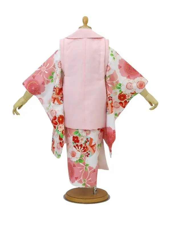 七五三レンタル(3歳女児被布)刺繍・鞠に桜/ピンク×鞠に桜づくし/ピンク