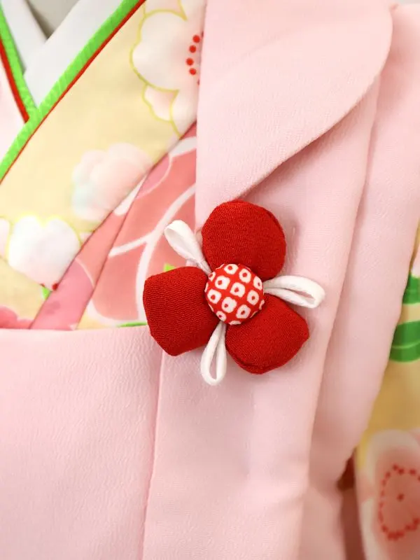 七五三レンタル(3歳女児被布)刺繍・鞠に桜/ピンク×鞠に桜づくし/クリーム