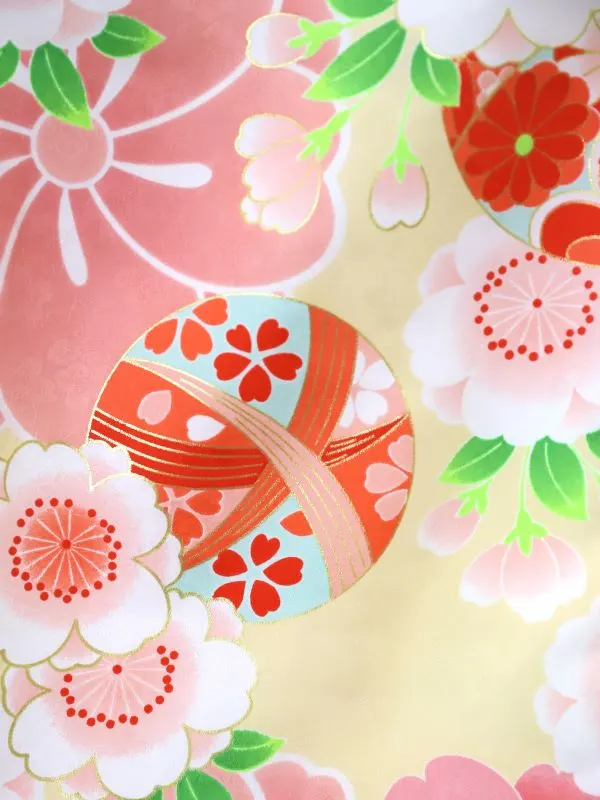 七五三レンタル(3歳女児被布)刺繍・鞠に桜/ピンク×鞠に桜づくし/クリーム