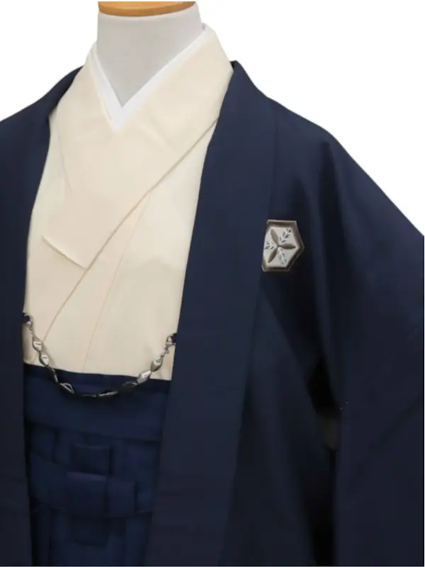 小学生卒業式かんたん袴(男の子)ママも安心　0014刺繍紋入り/紺×紺袴