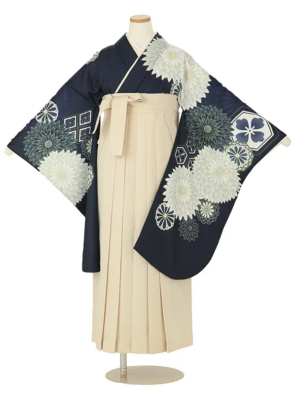 【ママも安心　小卒女児袴かんたん着付け】本格柄付け　菊花に菱紋・紺×オフ