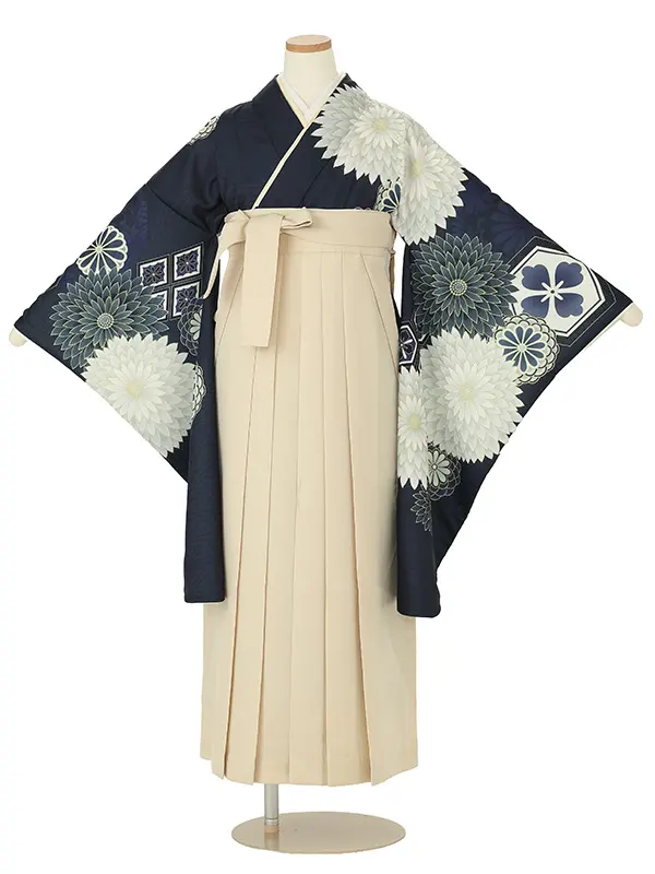 【ママも安心　小卒女児袴かんたん着付け】本格柄付け　菊花に菱紋・紺×オフ