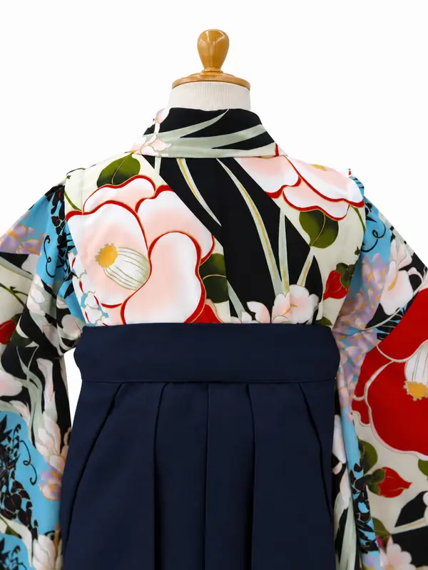小学生卒業式かんたん袴(女の子)ママも安心　花きりばみ・黒×紺