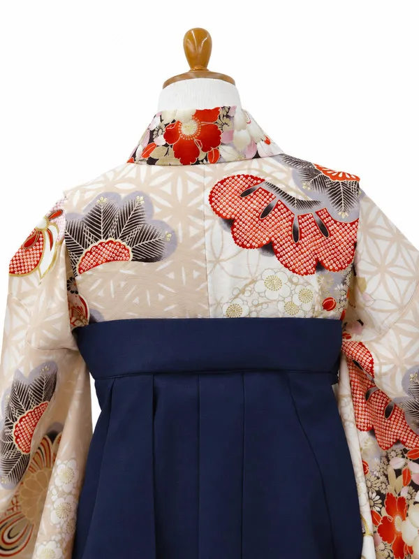 小学生卒業式かんたん袴(女の子)ママも安心　松に花丸紋・ベージュ×紺