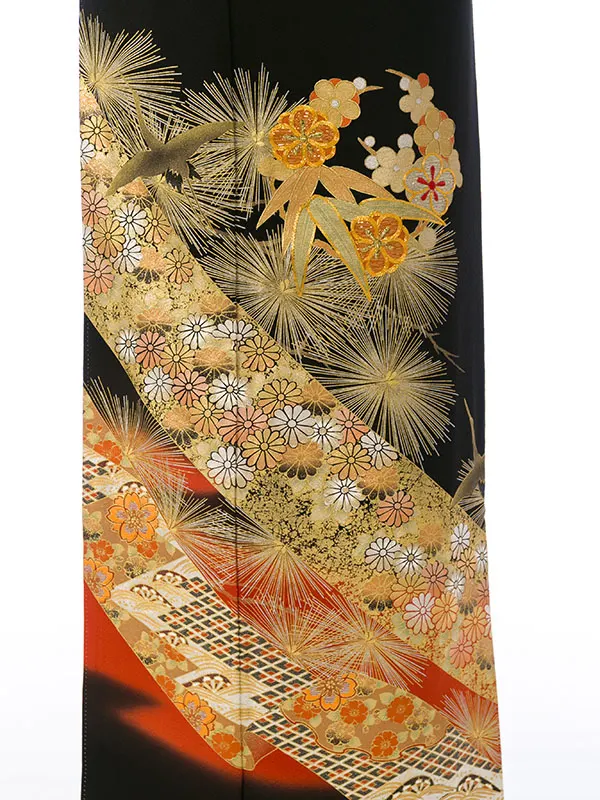 黒留袖 MT-022 松竹梅 飛翔鶴に松葉 金箔