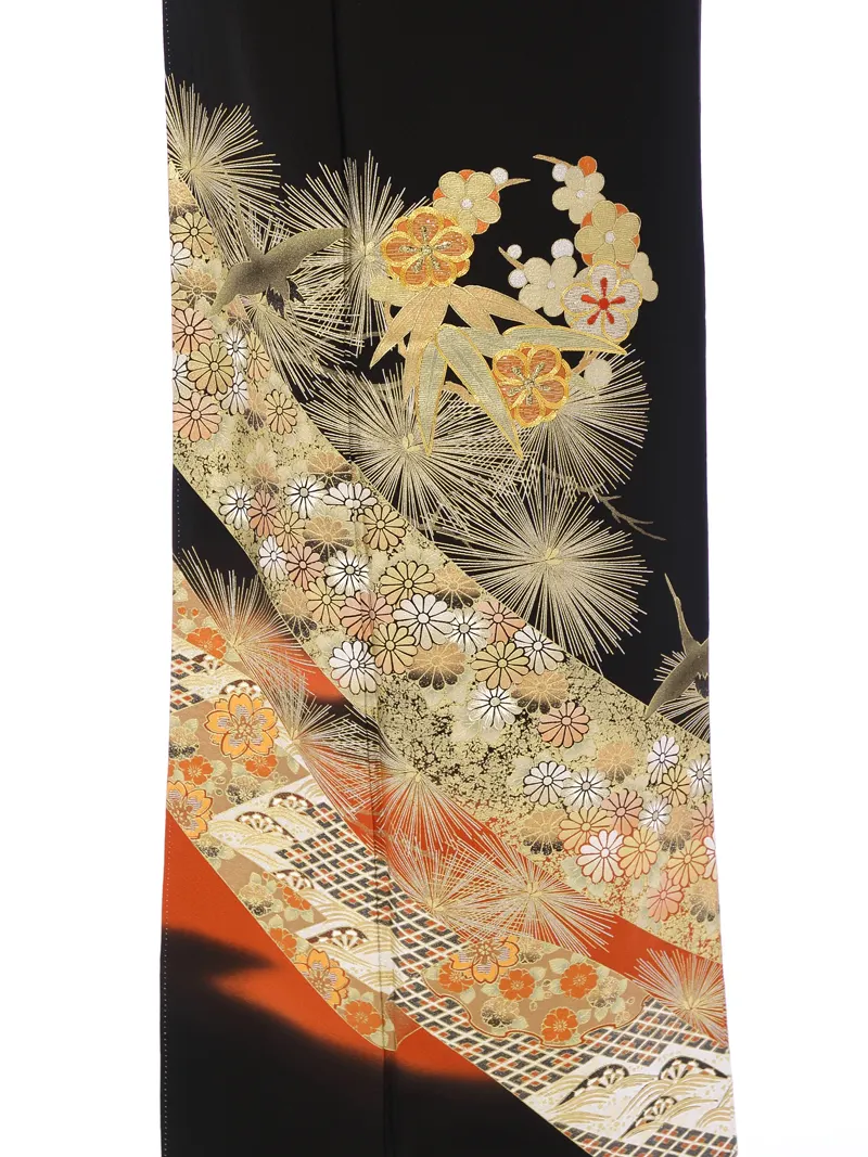 黒留袖 MT-022 松竹梅 飛翔鶴に松葉 金箔