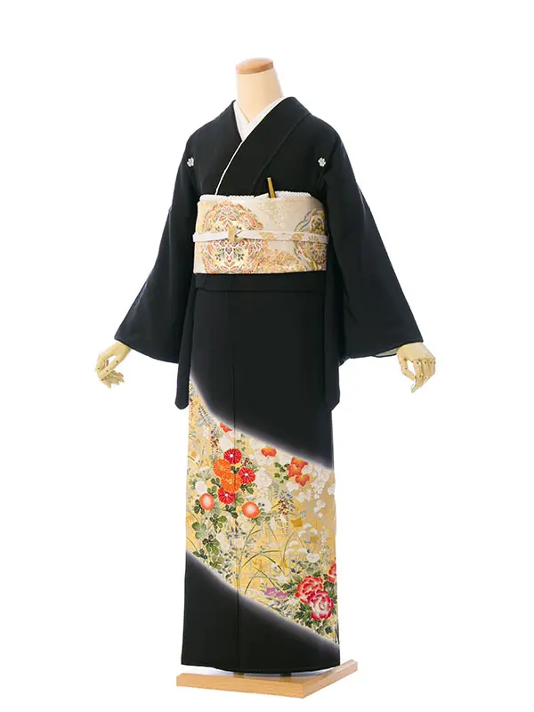 黒留袖 MT-032 黒留袖 正絹 箔に四季草花