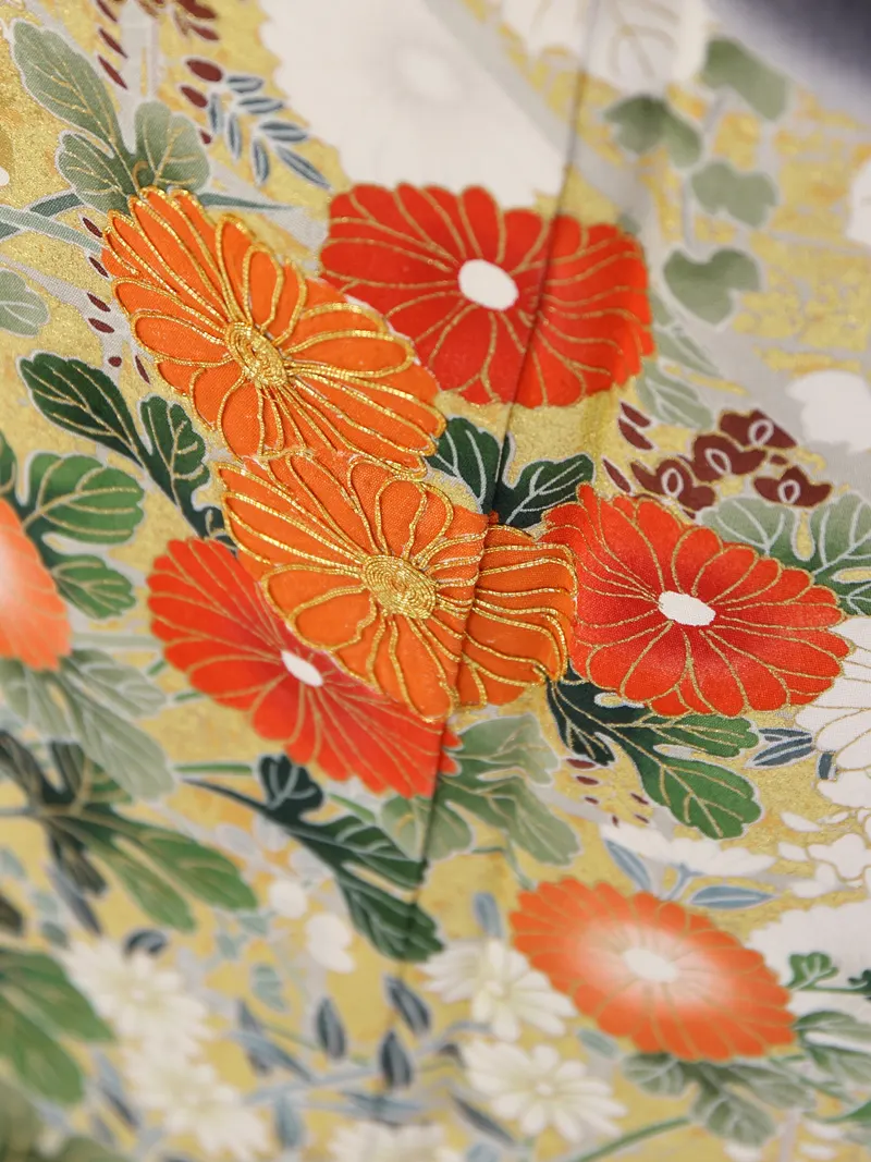 黒留袖 MT-032 黒留袖 正絹 箔に四季草花