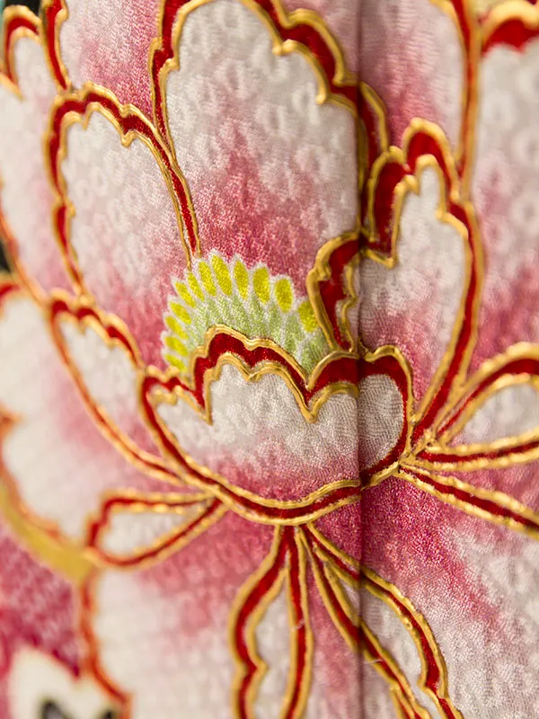 振袖 1S2242 赤地 鹿の子華文 牡丹 菊