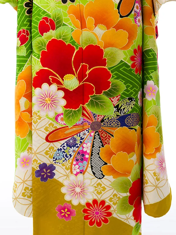 振袖 1S3178 紅一点 からし地 牡丹 菊 紗綾形 七宝文
