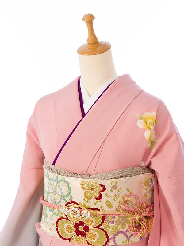 振袖 4S755 ﾋﾟﾝｸ地 裾ぼかし 洋花