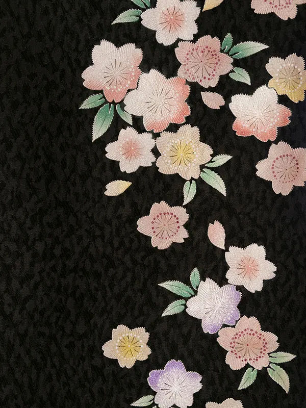 卒業袴 R1012 E-H012-24-3 黒地 花紋 桜|赤紫ぼかし袴 桜刺繍