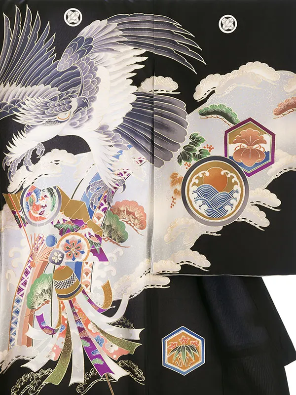 男児産着 E-1N106 黒地 飛翔鷹 扇 | 正絹