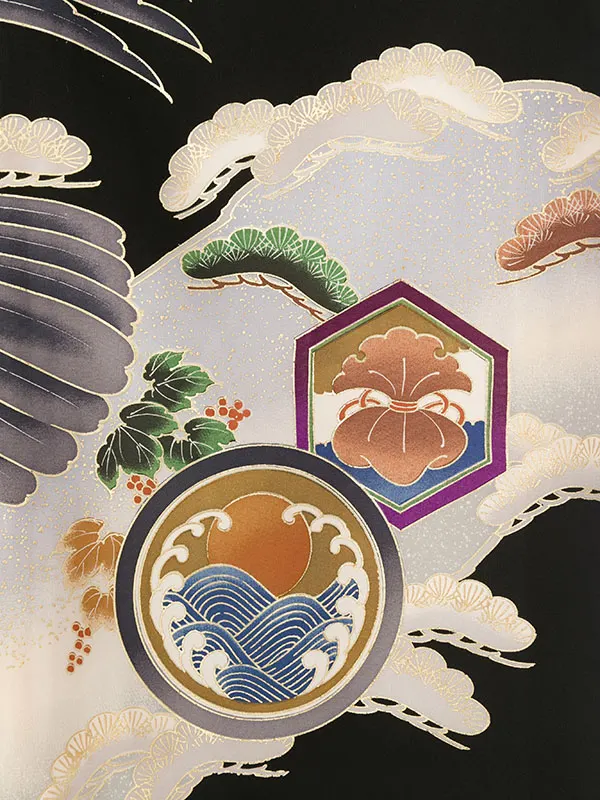 男児産着 E-1N106 黒地 飛翔鷹 扇 | 正絹