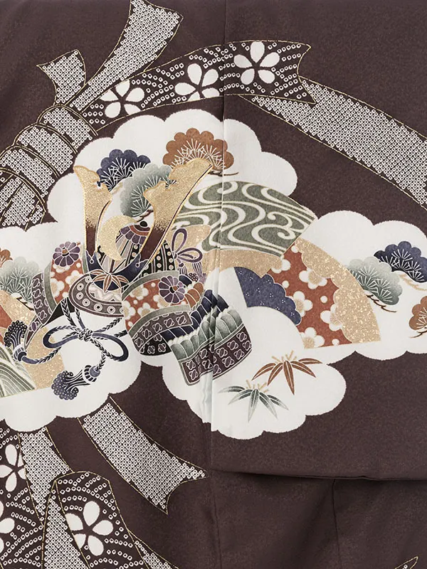 男児産着 HALA134 茶紫 束ね熨斗に兜 軍配 金彩