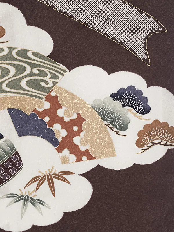 男児産着 HALA134 茶紫 束ね熨斗に兜 軍配 金彩