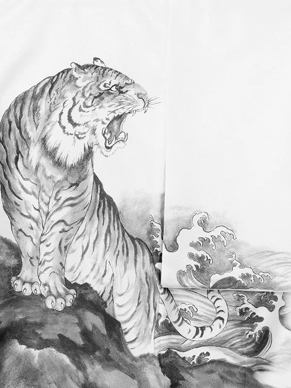 男児産着 HALA178 白 水墨画調 虎|化繊