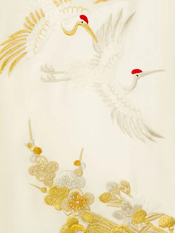 男児産着 HALA182 ｸﾘｰﾑ白 ちりめん 鶴に牡丹刺繍|化繊