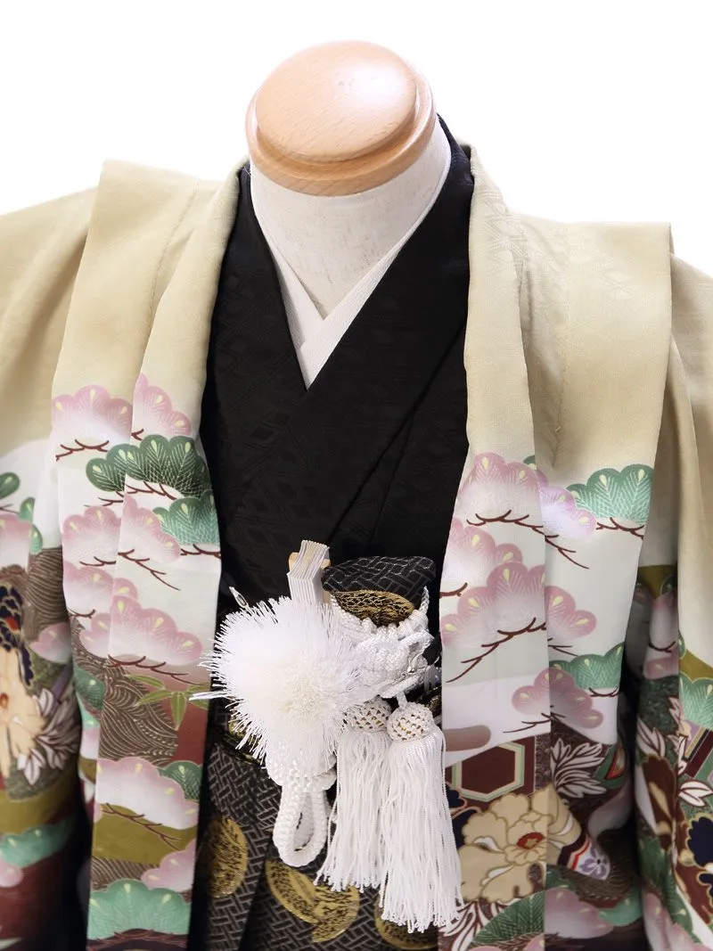 七五三(3歳男)E-3-026 金茶地 兜 扇面 松|黒|黒ｸﾞﾚｰ 龍紋