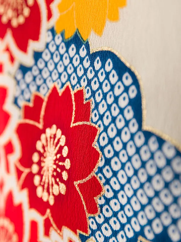 七五三(7歳女)E-7-916 紺地 桜 霞文に流水 金彩