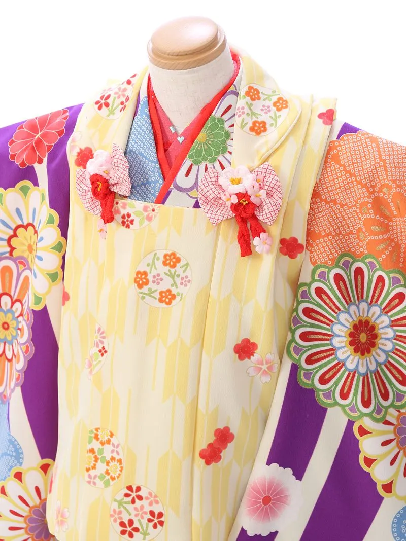 七五三(3歳女被布)E-H-438 花わらべ ｲｴﾛｰ|紫 縞に菊紋